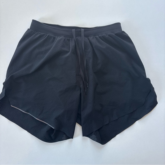 Lululemon Fast and Free Short 6"
Lined small - Picture 6 of 12